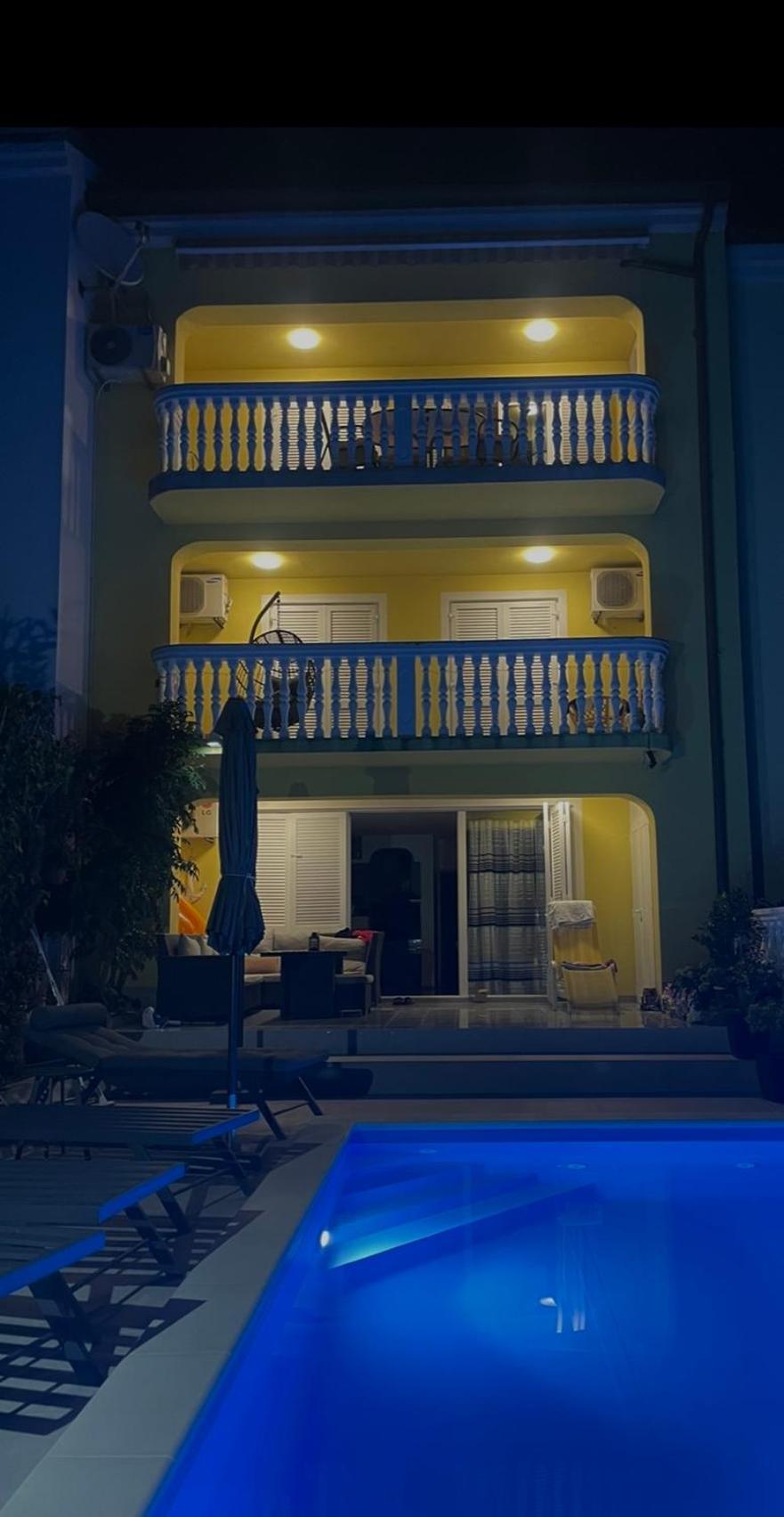 Haus Ella Apartman Novi Vinodolski Kültér fotó