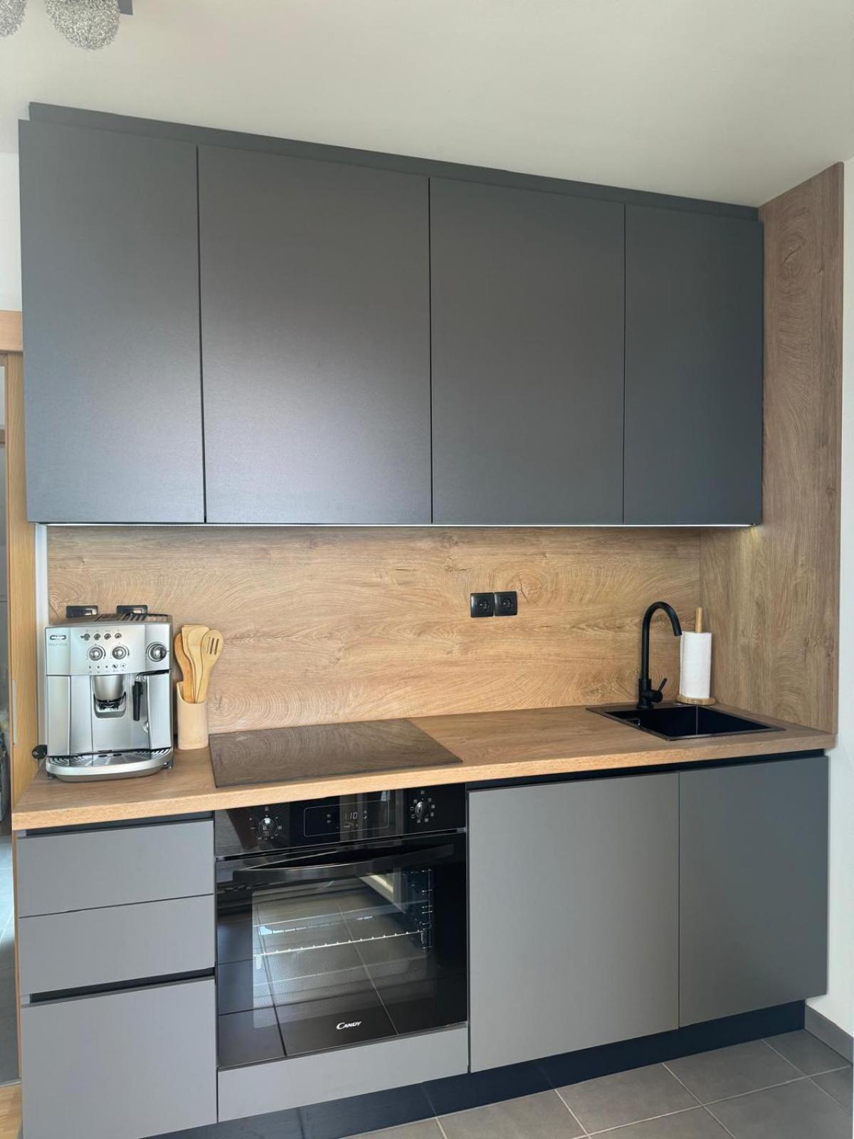 Haus Ella Apartman Novi Vinodolski Kültér fotó